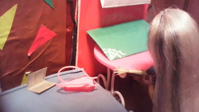 Один день из жизни Молнии.Стоп моушин монстер хай смотреть онлайн