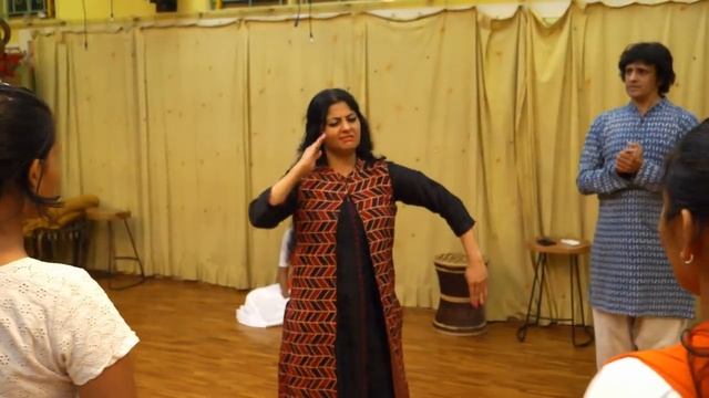 Om Namah Shivaya | Powerful Shiva Mantra | 108 Chants | ArtsforLife смотреть онлайн