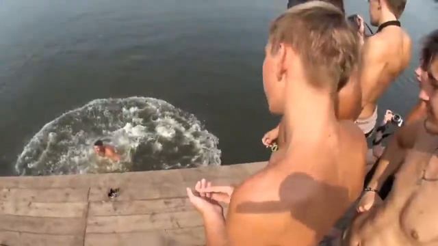 Прыжки в воду наоборот смотреть онлайн