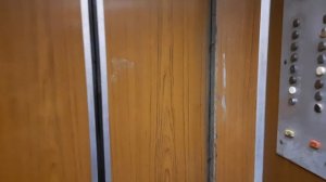 ЛИФТ ЩЛЗ УБИЙЦА !!! едет сам по себе на 1 и на 3 этаж