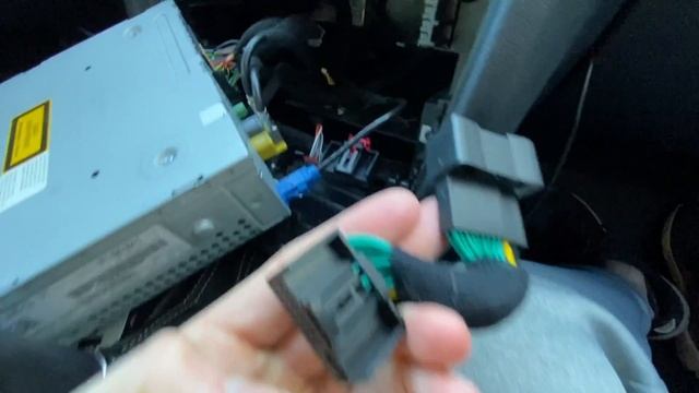 Installing AppleCarplay On A B8/B8.5 Audi A4/S4 - (RSNAV)