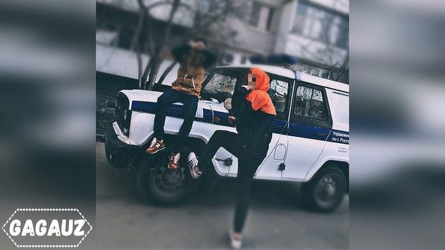 YOFU - Бобик с полоской синей смотреть онлайн