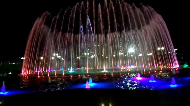 Севастополь, парк Победы фонтаны красота 21 08 20 смотреть онлайн