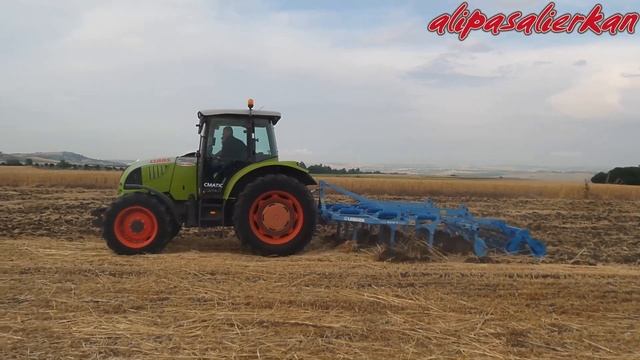 CLAAS ARES 557 ATX & LEMKEN KARAT 9 FIELD DEMONSTRATION - TARLA GÖSTERİSİ 2014 PART1 HD VIDEO смотреть онлайн