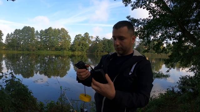 Рыбалка с умным эхолотом LUCKY FF718LiC, но увы без жены....(( смотреть онлайн