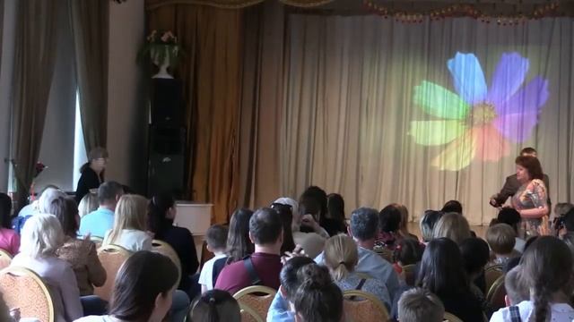 Юбилей коллектива "Цветик-Семицветик" (хореограф О.В. Попова, концертмейстер Е.С. Николаева) смотреть онлайн