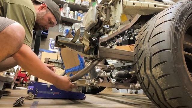 RWD Honda CRX: Building a Bespoke Cooling System смотреть онлайн