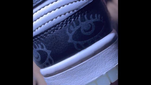 Close-Up Look At ' Halloween ' Dunks Low Premium 2021 смотреть онлайн