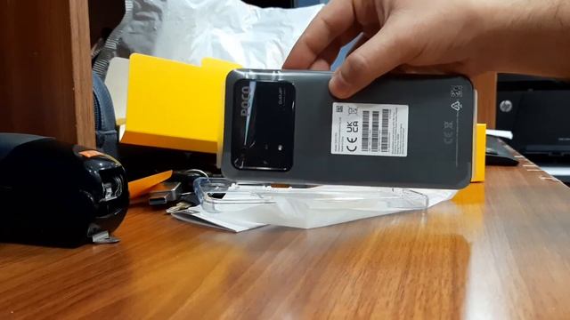 فتح علبة هاتف poco m4 pro 4g unboxing !مواصفات رهيبة لطبقة الكادحين ? أمثالي .. بسعر رخيص смотреть онлайн