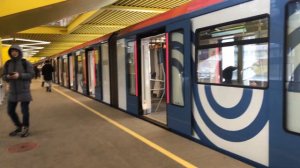 Лифт, поезда Русич, Москва 2019 и лифт, на станции метро Филатов Луг (СокЛ), // 11 февраля 2023 год