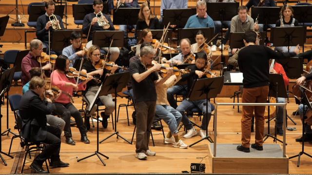 BRSO: Samuel Barber: Violin Concerto, op. 14 / Gil Shaham смотреть онлайн