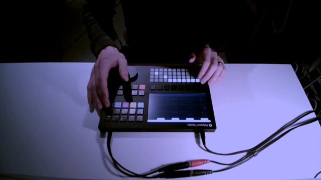 Polyend Tracker Attempt #2 - A Dark and cinematic spy theme... смотреть онлайн