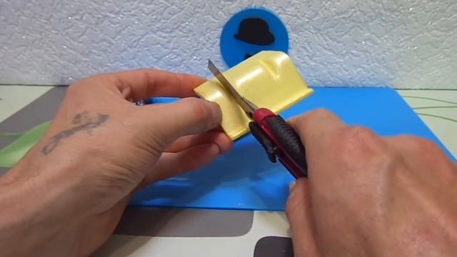 Миниатюрный ретро автомобиль. Оригинальные поделки своими руками. смотреть онлайн