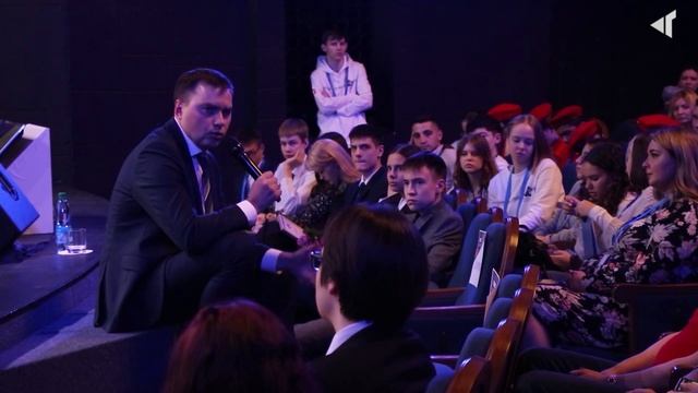 0112 ДИАЛОГ С МОЛОДЁЖЬЮ смотреть онлайн