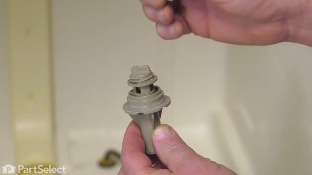Whirlpool Dishwasher Repair - How to Replace the Spray Arm Seal (Whirlpool Part # WP8268340) смотреть онлайн