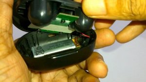 Xiaomi Redmi Earbuds  - Disassembly