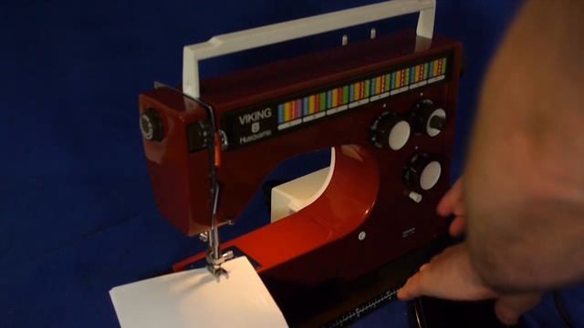 Demo of Husqvarna Viking 6460 Sewing Machine смотреть онлайн