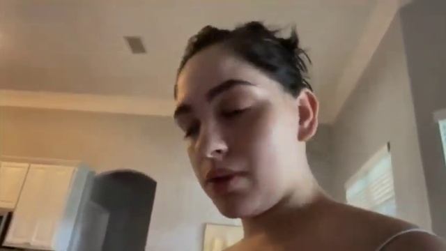 hariel ferrari official VLOG смотреть онлайн