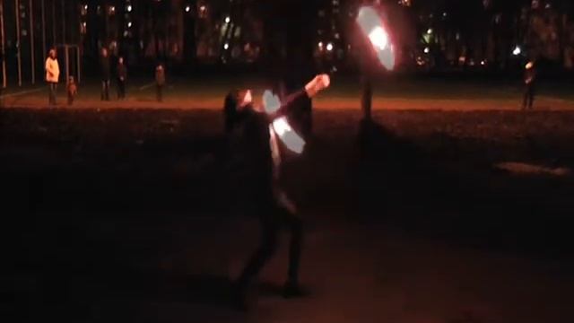 Огненное шоу (fireshow) от Alenafireshow (с поями) смотреть онлайн