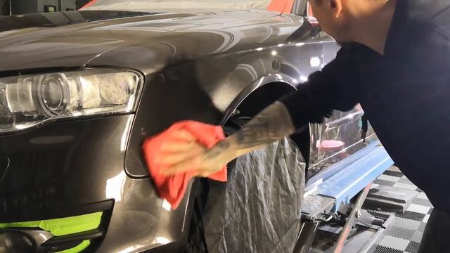 ELLE A 12 ANS AUDI A4 3.2 V6 FULL DETAIL смотреть онлайн