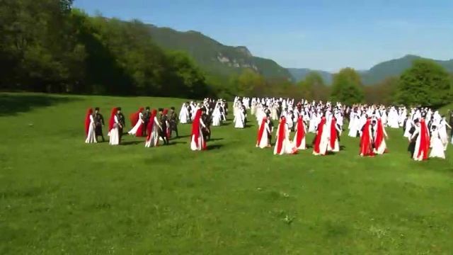 Симд ко Дню Победы в Осетии ? #кавказскиетанцы #осетинскиетанцы #осетия #симд смотреть онлайн