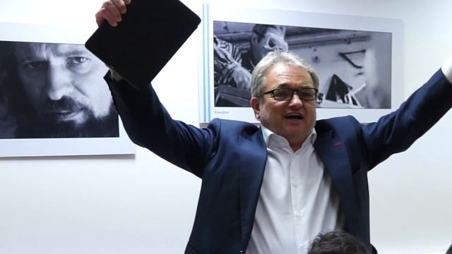 Специальный показ кинопоэмы Возвращение гения в Посольстве Аргентины. Автор сюжета Юлия Козлова смотреть онлайн