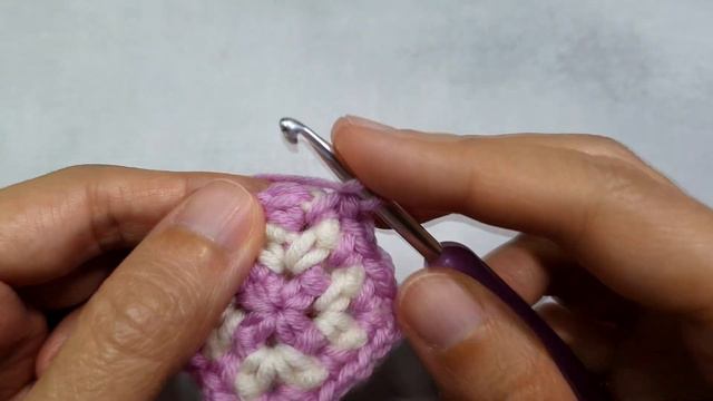 WOW! Charming crochet square! Crochet pillow, blanket, bag, chair cover, potholder or rug? Crochet. смотреть онлайн