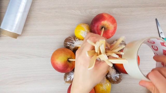 How To Make Bouquet Of Fruits Gift In 5 Minutes