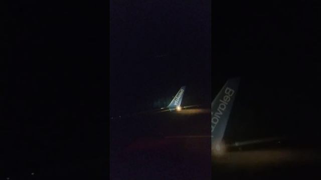 рейс 8284 Хургада - Минск. Взлёт, ВНИМАНИЕ НА КРЫЛО! смотреть онлайн