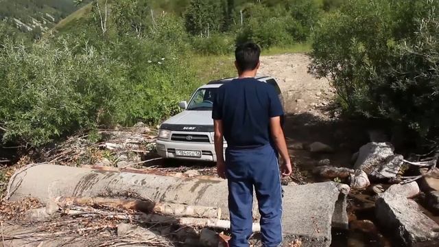 Toyota hilux surf, сюрф, природа ВКО, риддер, таинты, дорога малоульбинское и др. смотреть онлайн