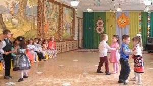 ТАНЕЦ "ДРУЖБА" под песню мальчик с пальчик девочка с мизинчик