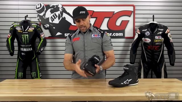 Alpinestars Faster 3 Rideknit Riding Shoes | Sportbike Track Gear смотреть онлайн