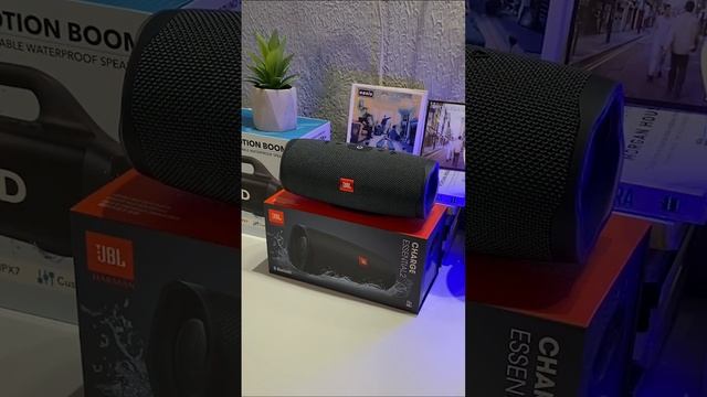 JBL CHARGE ESSENTIAL 2 Vs. ANKER MOTION BOOM ?? смотреть онлайн
