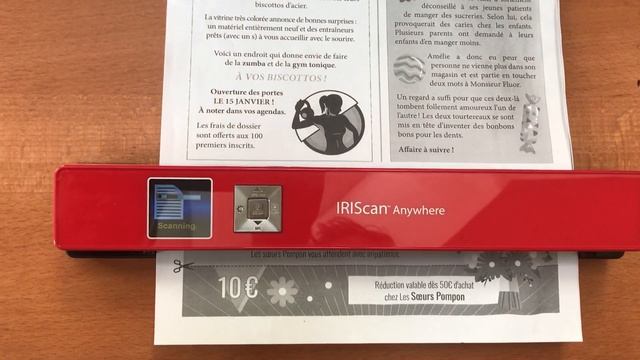 Scanner iriscan Anywhere 5 : étape 1, scanner une feuille. смотреть онлайн