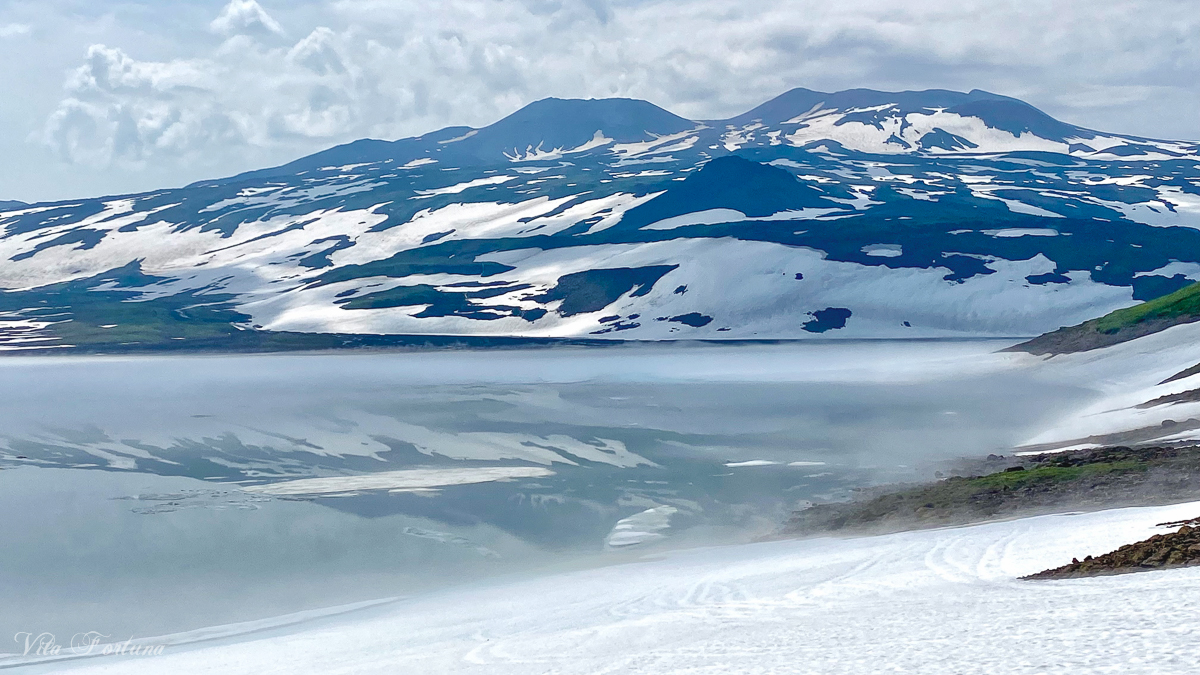 Кальдера вулкана Горелый, Камчатка. смотреть онлайн