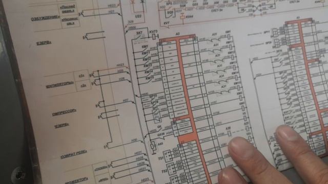 Электровоз 3ЭС5К с поосным регулированием,не гаснет лампа ТМ через МСУД, выход из положения. смотреть онлайн