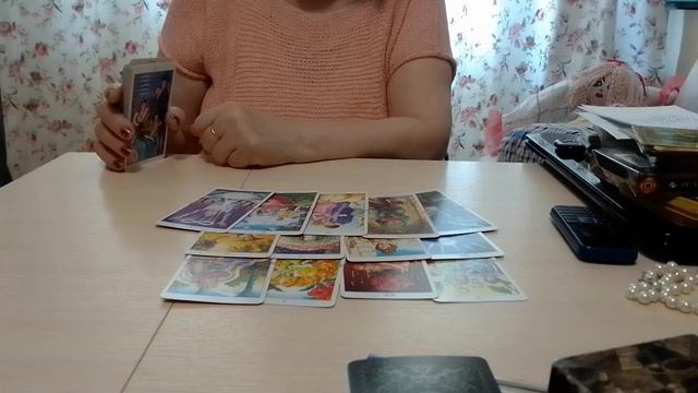 В эту минуту В эту секунду Что думает о Вас Крестовый Король смотреть онлайн