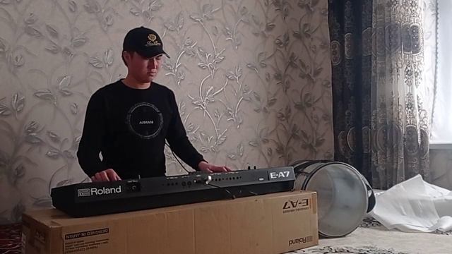 ЖАНЗЕ_ЖАНЗЕ_ROLAND EA7. АКБАРШОХ смотреть онлайн