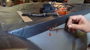 Установка датчика эхолота на лодку ПВХ.