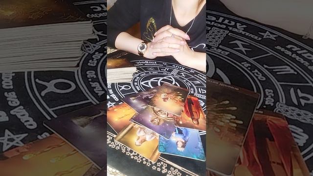 Что происходит у вашего партнёра с вашей соперницей на сегодняшний день??? смотреть онлайн