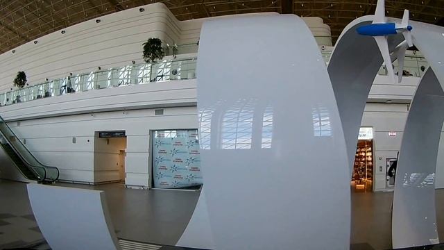 19-04-2018 Новый терминал Центрального аэропорта в Симферополе 7 смотреть онлайн