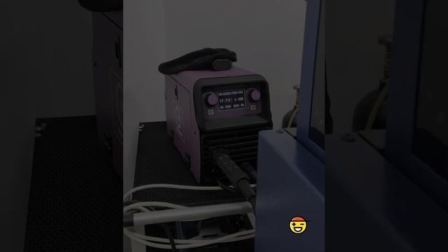 Клиент тестирует Wega 200 technomig. смотреть онлайн