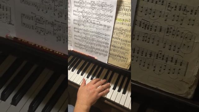 Masterclasses online M. Mussorgsky “Pictures” М. Мусоргский “Картинки с выставки” 1.Gnomus смотреть онлайн