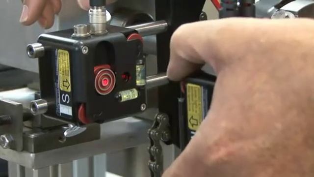 EASY-LASER's Easyturn Program by Benchmark смотреть онлайн