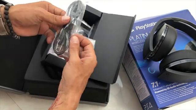 Apple Airpods или Bluetooth headset Sony PS4 Platinum - беспроводные наушники для Playstation 4 смотреть онлайн
