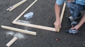 как смонтировать баннер на брусок