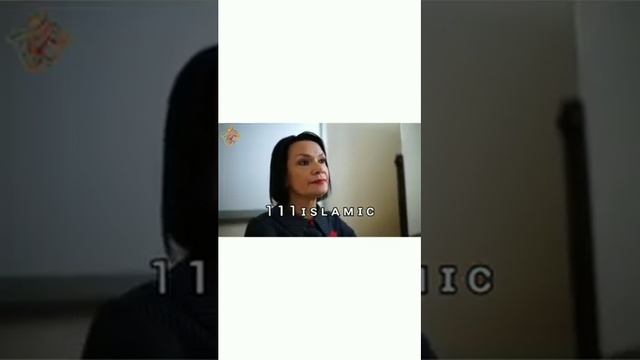 УЧИТЕЛЬ РУГАЕТ УЧЕНИЦУ ИЗ ЗА #ХИДЖАБА смотреть онлайн