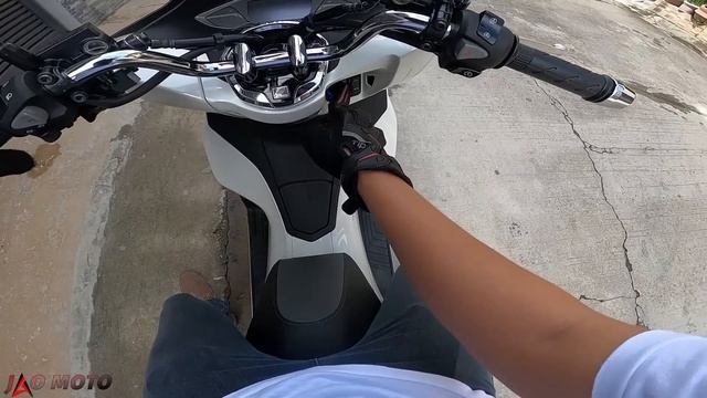 All New Honda PCX 160 | Full Review, Sound Check, First Ride | Jao Moto смотреть онлайн