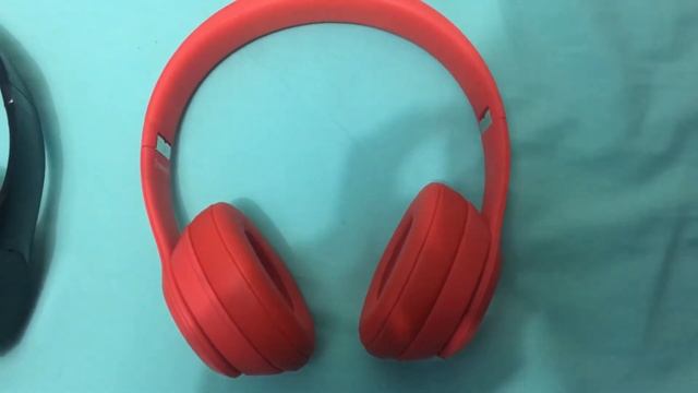 Beats Studio 3 Vs Beats Solo 3 смотреть онлайн