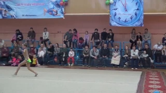 Струльникова Дарья, 2005, Пермь, скакалка, Юные Грации, Ижевск, 13 12 2014 смотреть онлайн